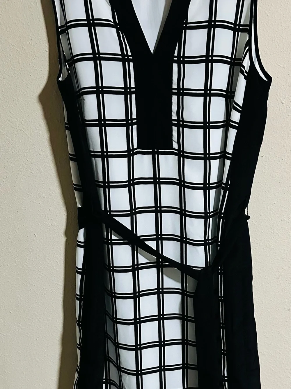 Ann Taylor Factory Black and White Sheath Dress